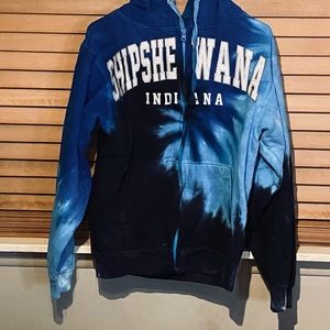 Women’s zip up hoodie